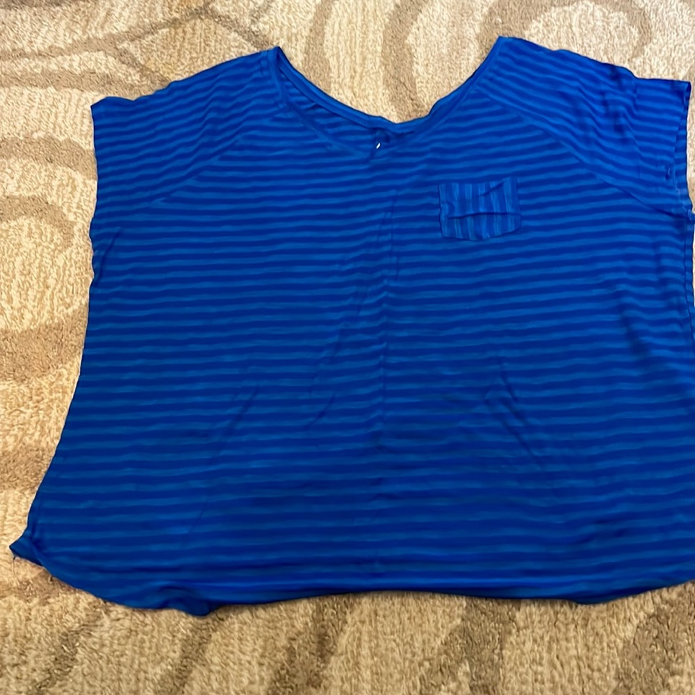 Cute cap sleeve top
